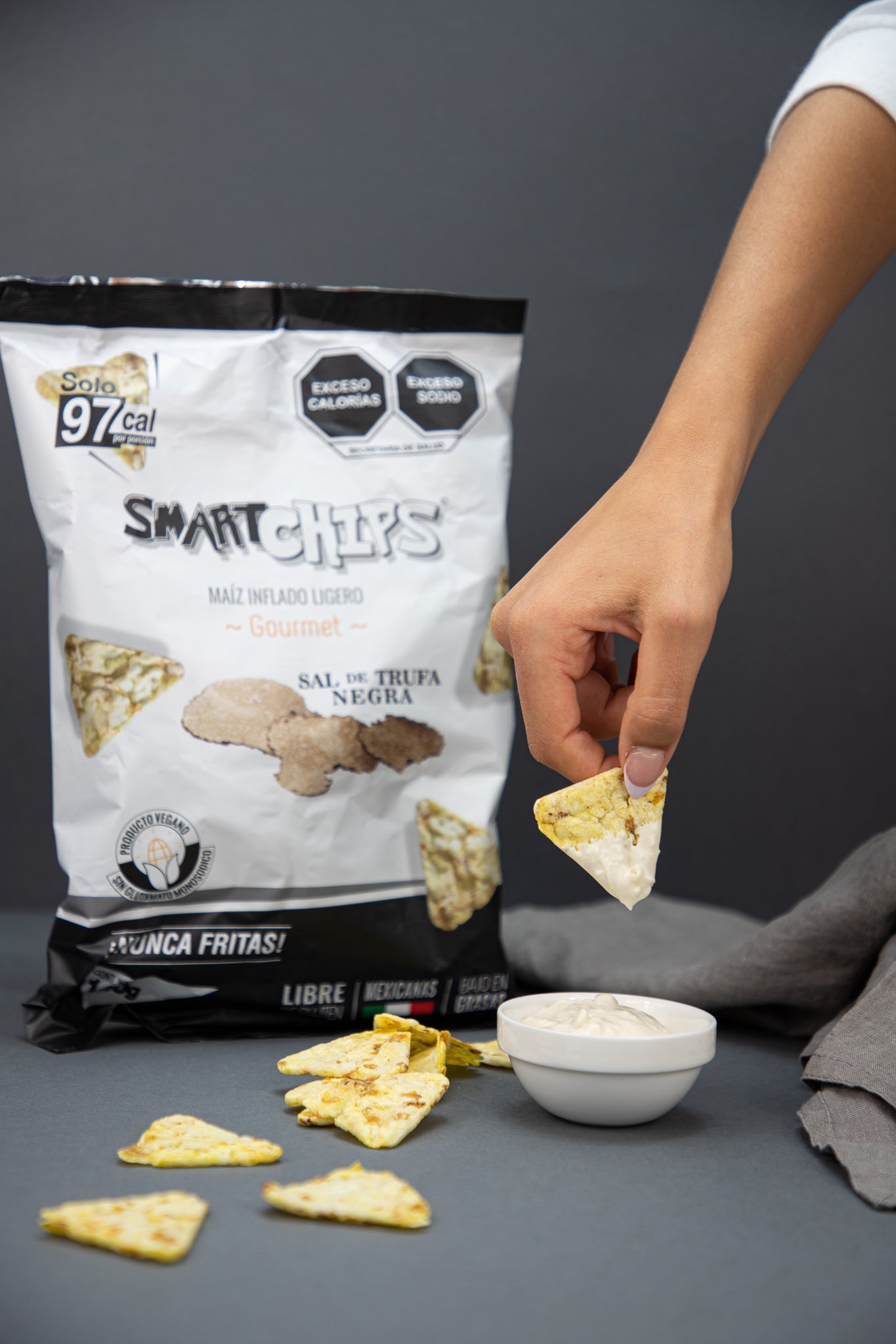 CAJA 20 PZ SMARTCHIPS TRUFA NEGRA 25 GR